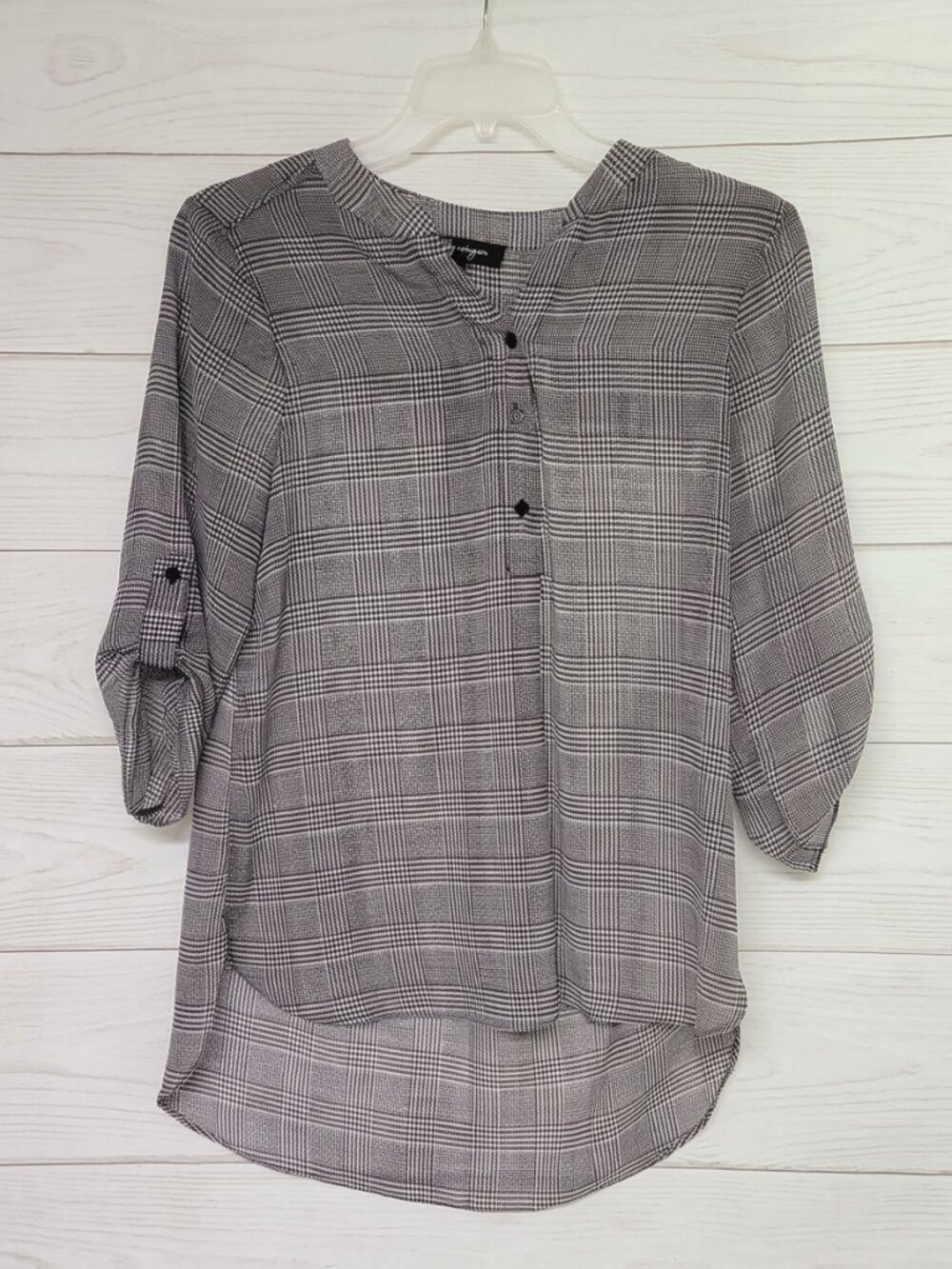 Lily Morgan Women's Gray Plaid Button Henley Top Sheer Flowy M Sku #6